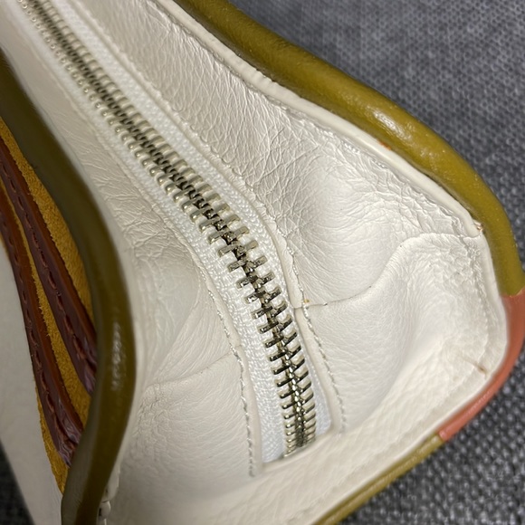 Tory Burch Contrast T Wristlet Off-White Gold and Brown - Picture 9 of 17